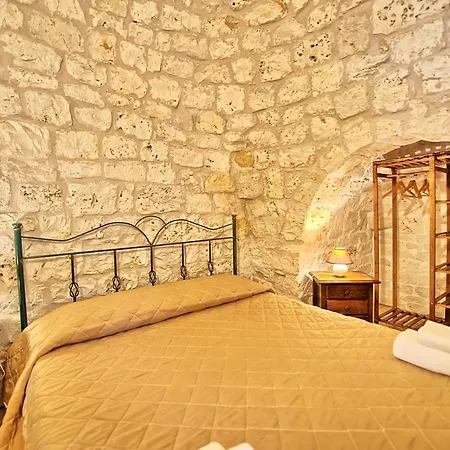 Villa Trullo Santo Stefano By Posarellivillas